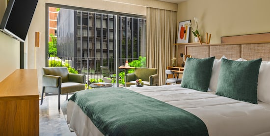 NH Guadalajara Studios